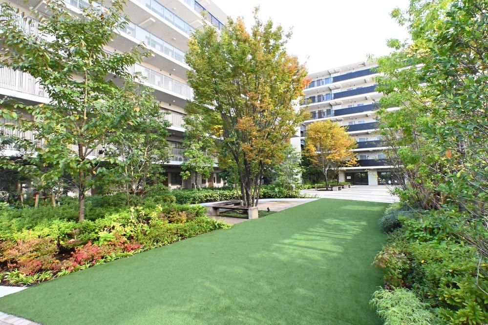 3LDK Apartment for Sale in Funabashi, Chiba - Thumbnail 2