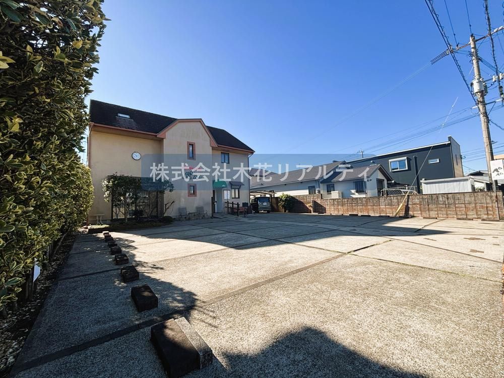 Classic 2x4 House for Sale in Miyazaki City - 201 sqm - Thumbnail 2