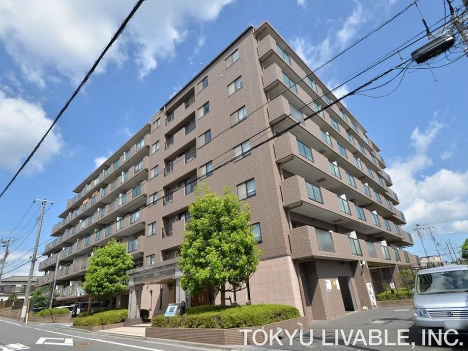 4LDK Corner Unit Apartment in Quiet Funabashi Narashinodai - Thumbnail 2