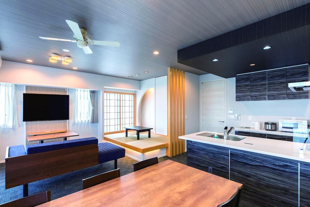 2LDK Apartment for Sale in Nakagusuku, Okinawa - 50 Million Yen - Thumbnail 4