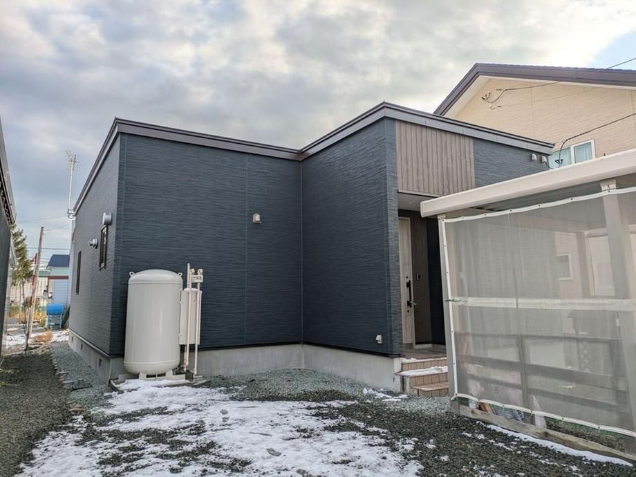 1LDK Single-Story House for Sale Near Shibetsu Station, Hokkaido - Thumbnail 2