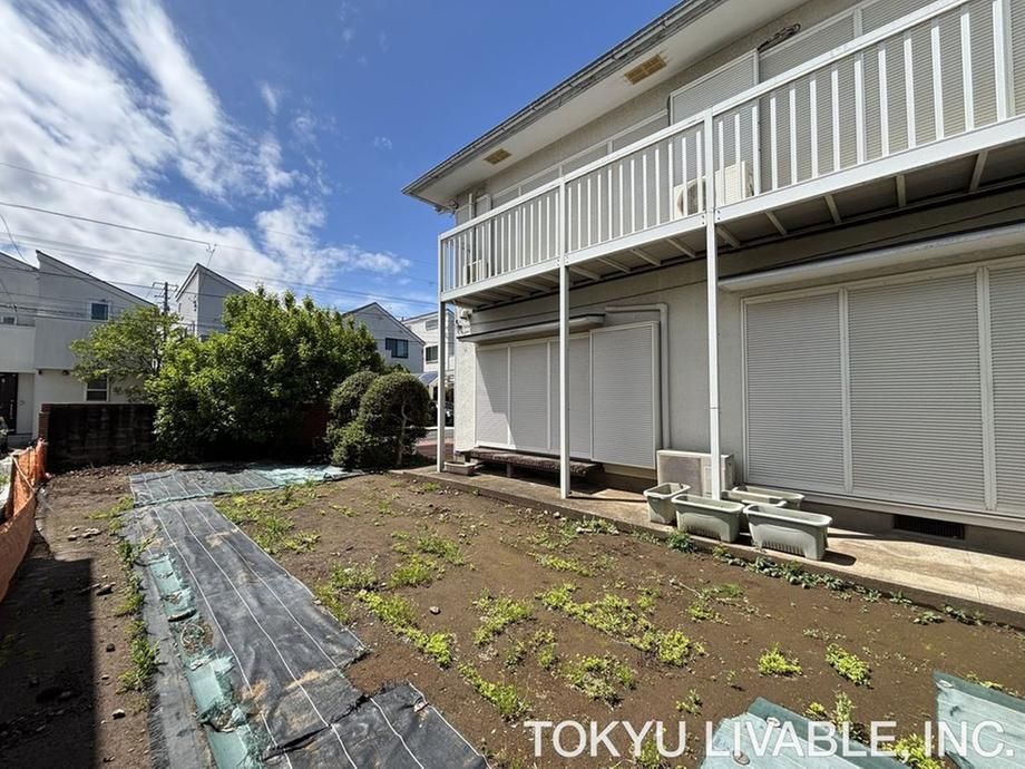 Building Land for Sale in Setagaya, Tokyo 119.98 m² - Thumbnail 2