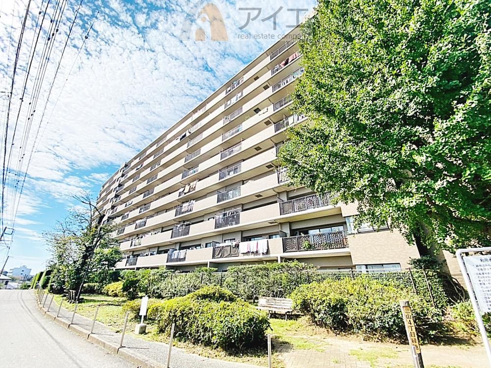 Lions Garden Kita-Narashino 4LDK Apartment in Funabashi - Thumbnail 3