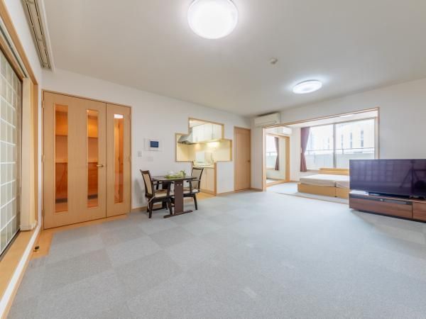 1LDK Apartment for Sale in Naka-ku, Yokohama, 66.22 sqm - Thumbnail 4