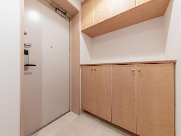 1LDK Apartment for Sale in Naka-ku, Yokohama, 66.22 sqm - Thumbnail 3