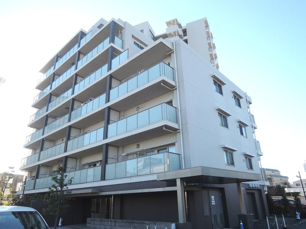 2LDK Apartment for Sale in Yamato, Kanagawa 68.02m2 - Thumbnail 2