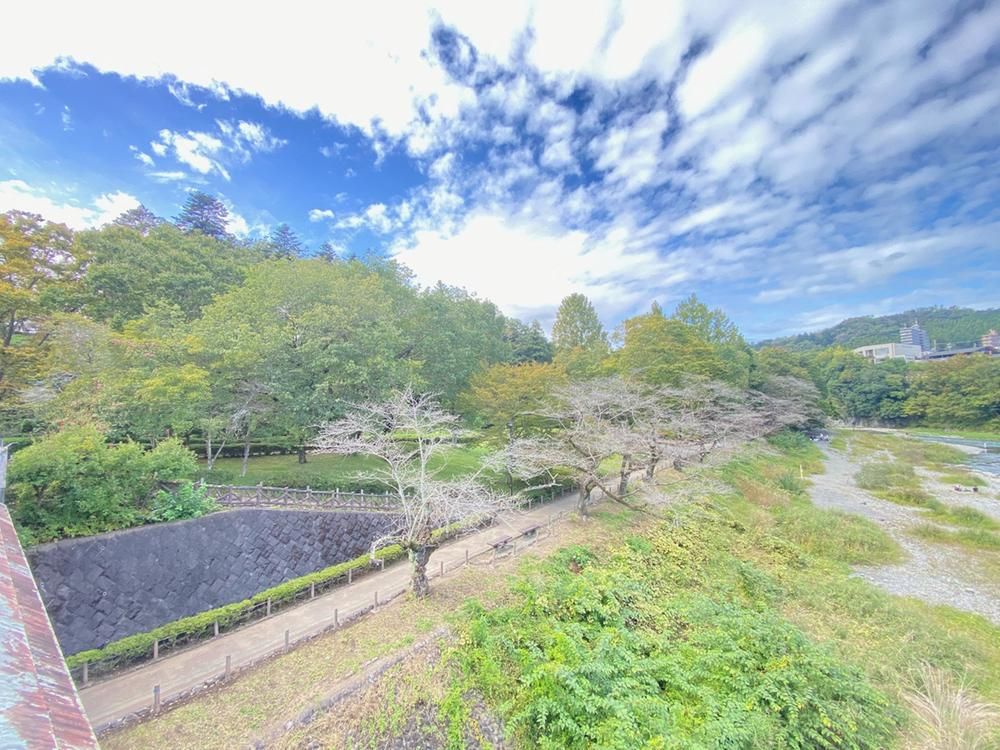 Land for Sale in Ome, Tokyo - 42 Tsubo Plot Near Ome Station - Thumbnail 4