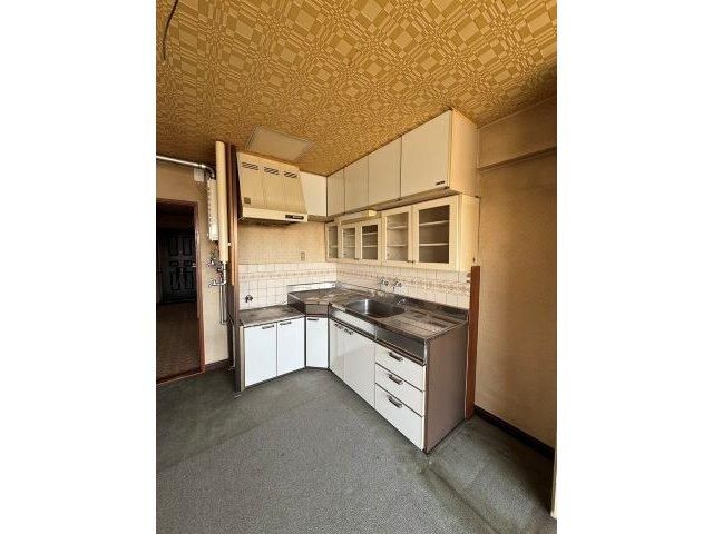 3DK Apartment for Sale in Obihiro, Hokkaido - 59.96m2 - Thumbnail 3