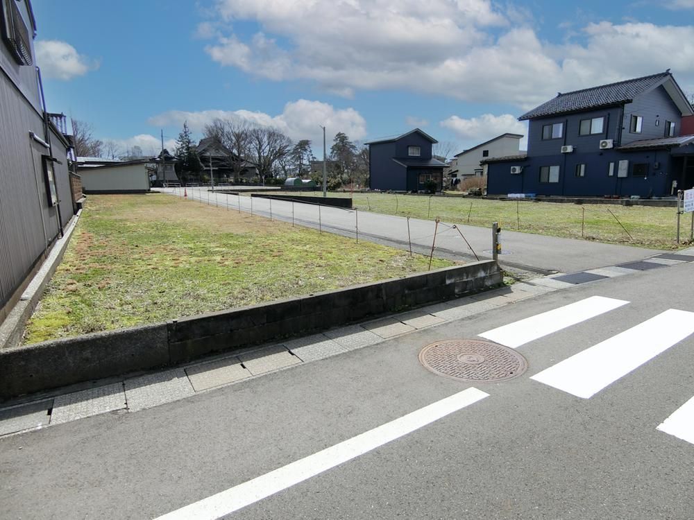 Land for Sale in Joetsu City, Niigata - 1,038 sqm - Thumbnail 3