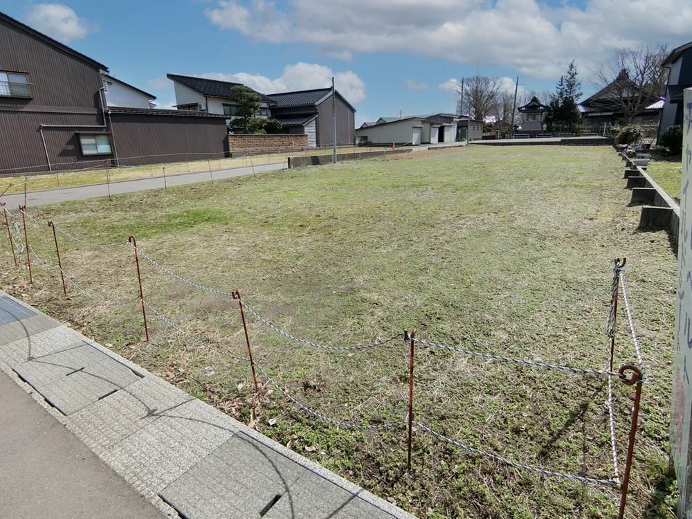 Land for Sale in Joetsu City, Niigata - 1,038 sqm - Thumbnail 4