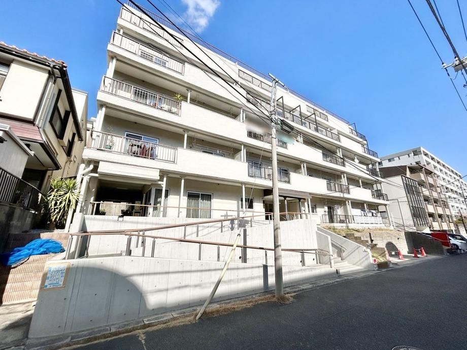 Denen Heights Fujigaoka 1R Apartment for Sale in Yokohama - Thumbnail 4