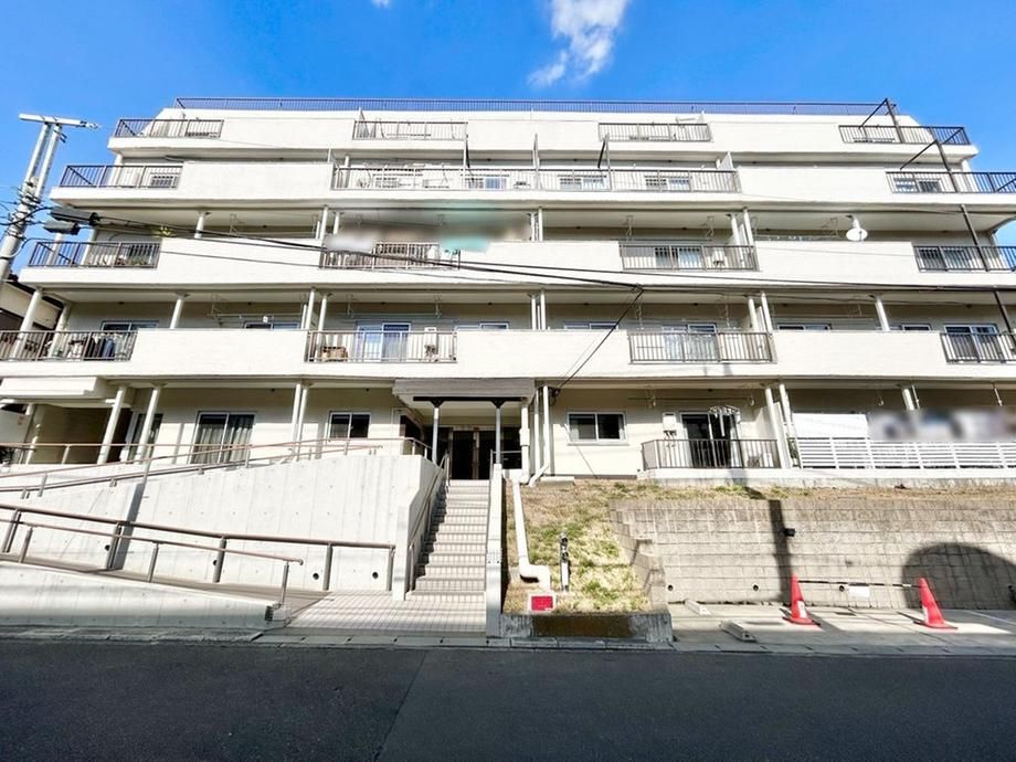 Denen Heights Fujigaoka 1R Apartment for Sale in Yokohama - Thumbnail 2