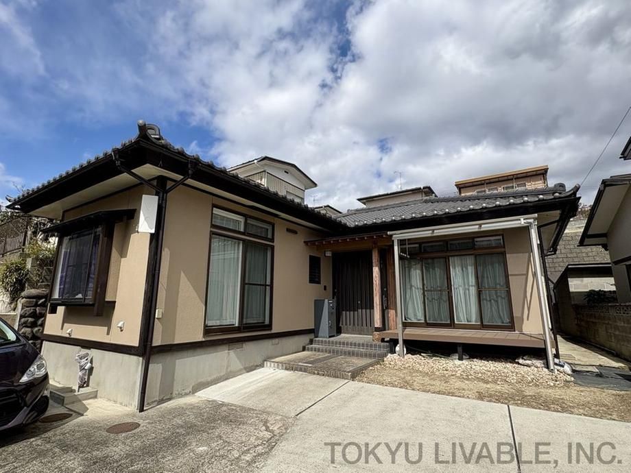 Renovated 3LDK House in Sendai's Yagiyama, Miyagi - Thumbnail 2