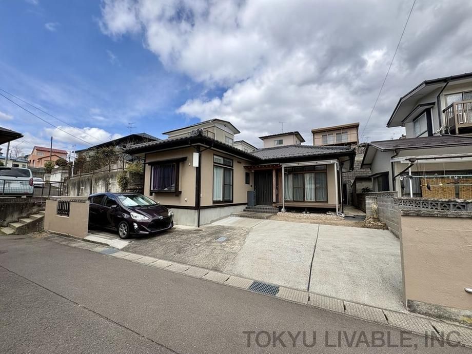 Renovated 3LDK House in Sendai's Yagiyama, Miyagi - Thumbnail 3