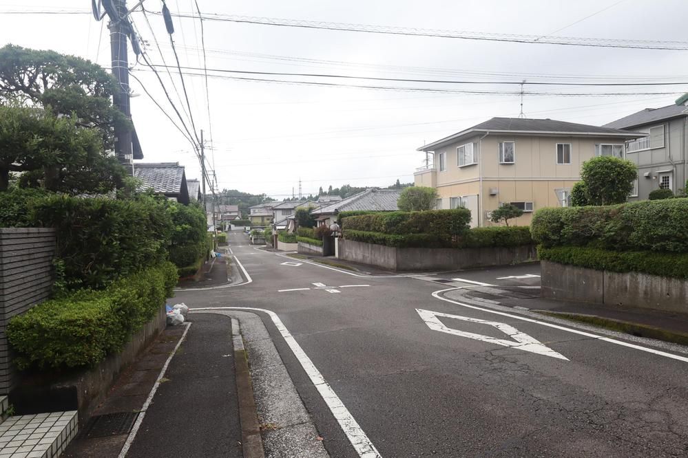 4DK Detached House for Sale in Ikime Dai Higashi, Miyazaki City - Thumbnail 3