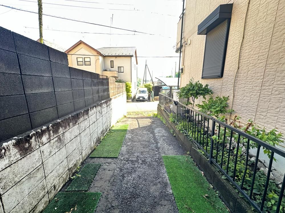 Land for Sale in Sagamihara City, Kanagawa - 111m2 - Thumbnail 2