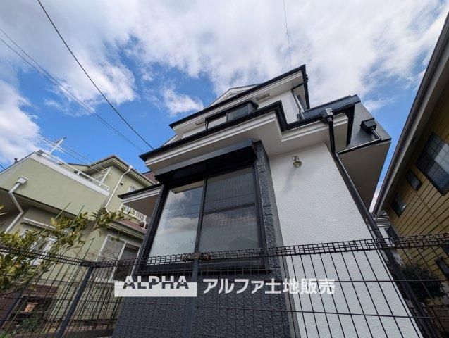 Remodeled 4DK House in Tachikawa, Tokyo with South Balcony - Thumbnail 2
