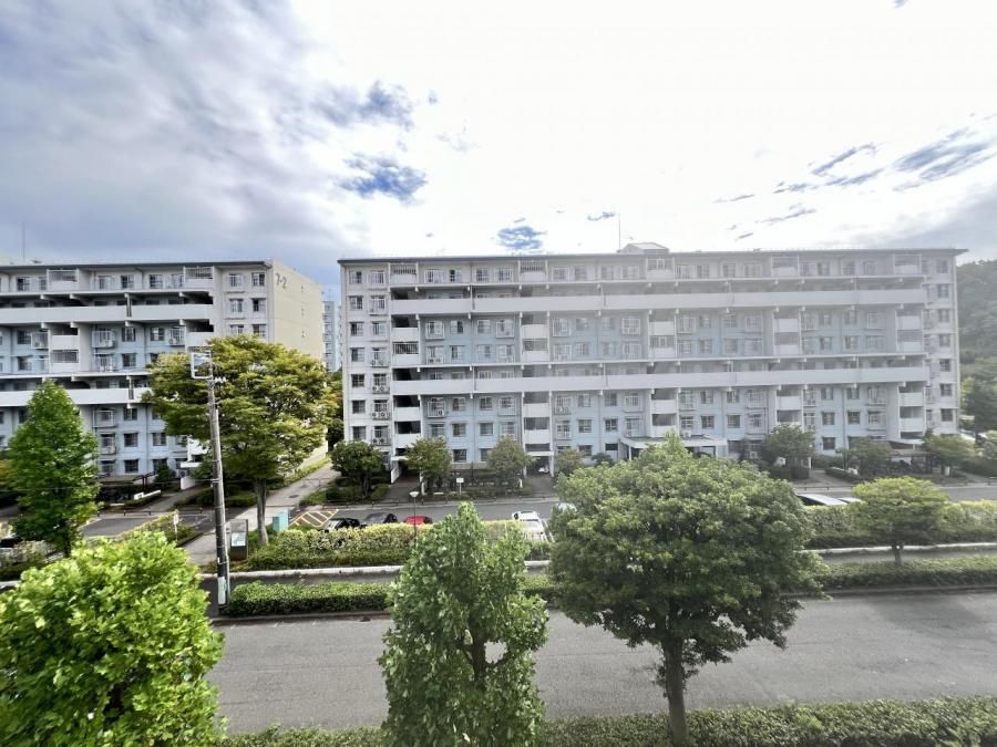 3LDK Apartment for Sale in Kanazawa, Yokohama - 75.81m² - Thumbnail 2
