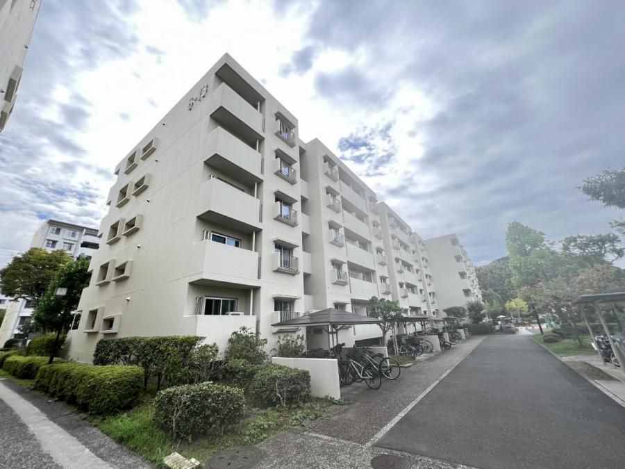 3LDK Apartment for Sale in Kanazawa, Yokohama - 75.81m² - Thumbnail 3