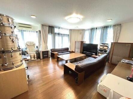 Soundproof Studio House Near Minami Hiragishi Station, Sapporo - Thumbnail 4