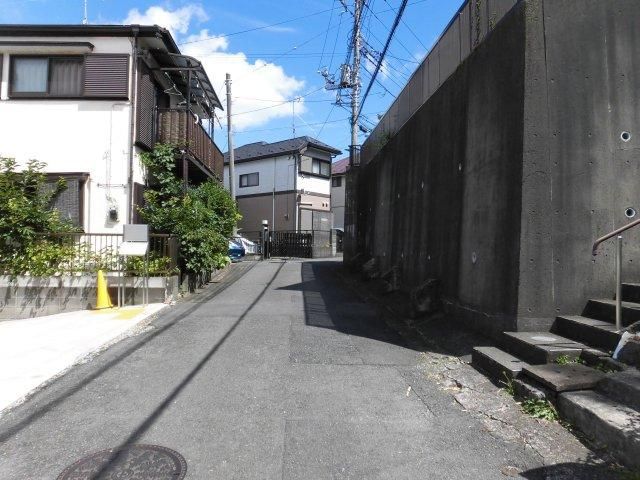 3DK Detached House for Sale in Honmachida, Machida City, Tokyo - Thumbnail 4
