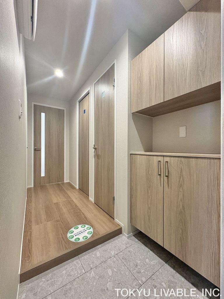 Renovated 1LDK+S Apartment in Nakahara-ku, Kawasaki - Thumbnail 4