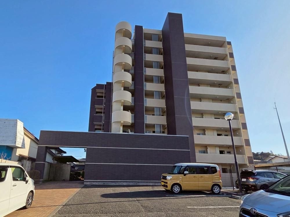 3LDK Apartment for Sale in Izumi Ward, Sendai - Thumbnail 2