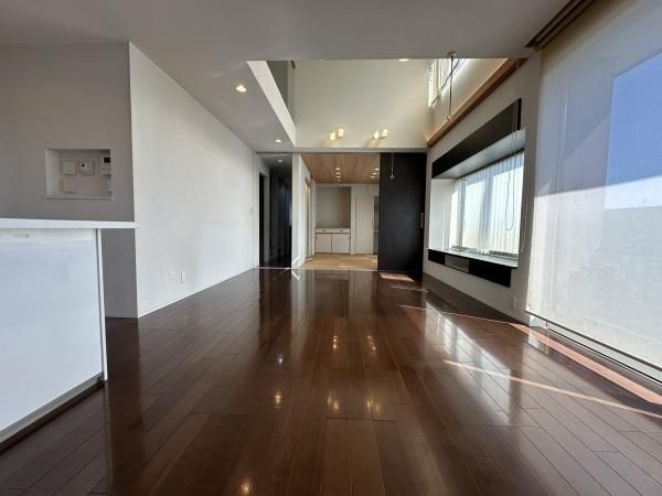 3LDK House with 3-Car Garage in Kawaguchi, Saitama - Thumbnail 4