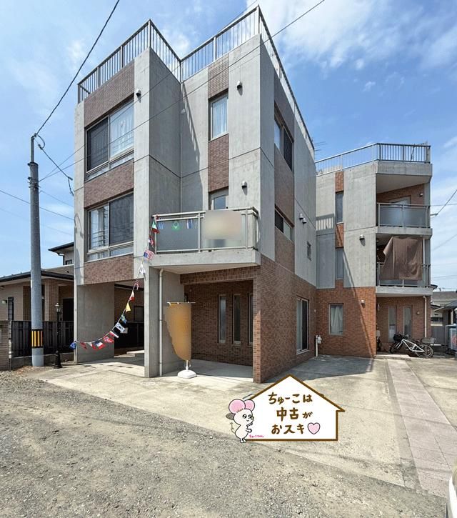 3-Story House with Rooftop Balcony in Wakabayashi, Sendai - Thumbnail 2