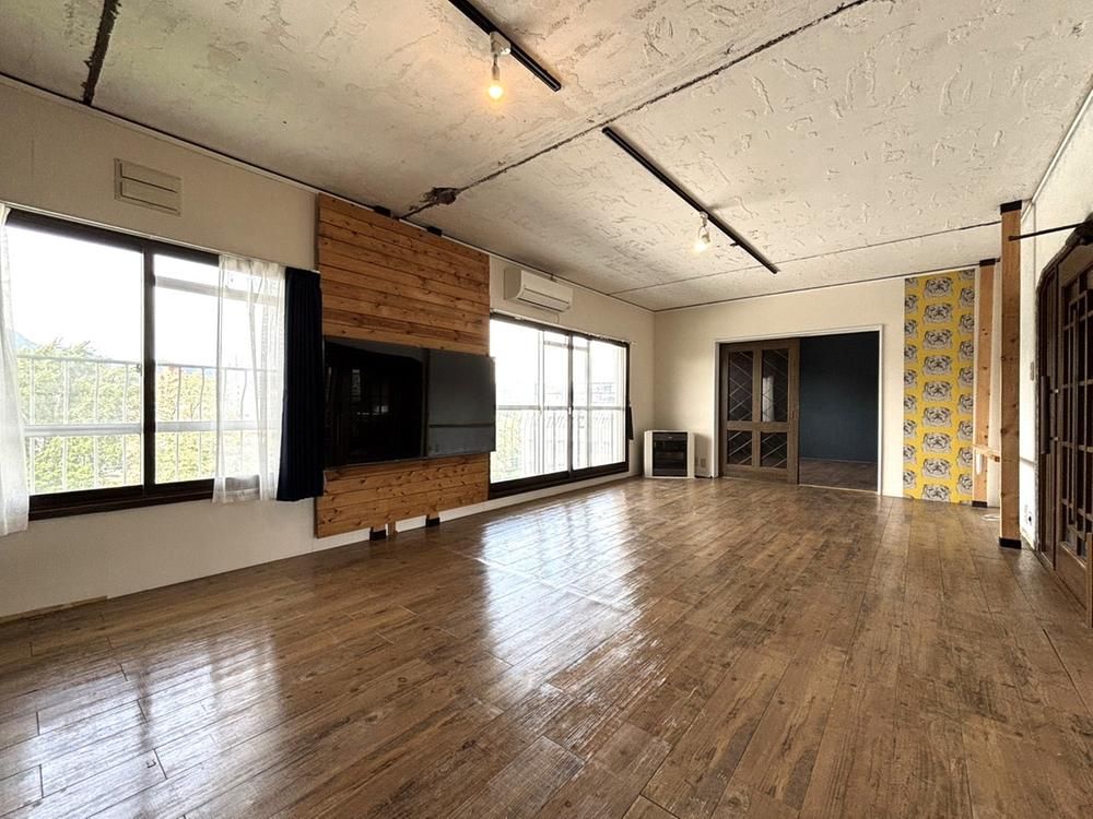 2LDK Apartment for Sale in Toyohira-ku, Sapporo, 72.53 sqm - Thumbnail 2