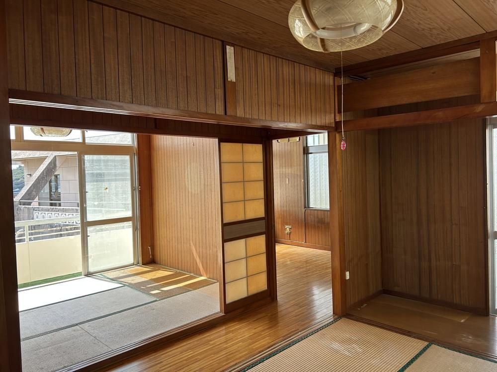 4LDK Hilltop House in Naha, Okinawa - 22.8M Yen - Thumbnail 4