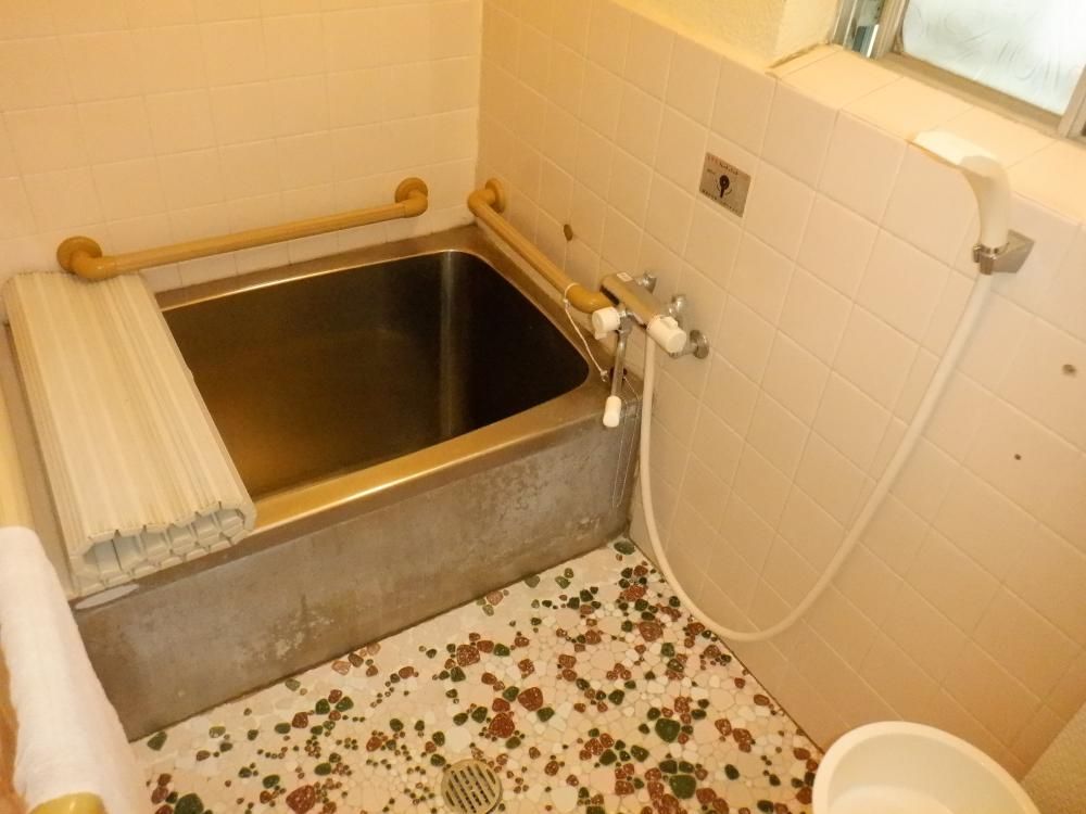 Spacious All-Electric Home for Sale in Shodoshima, Kagawa - Thumbnail 3