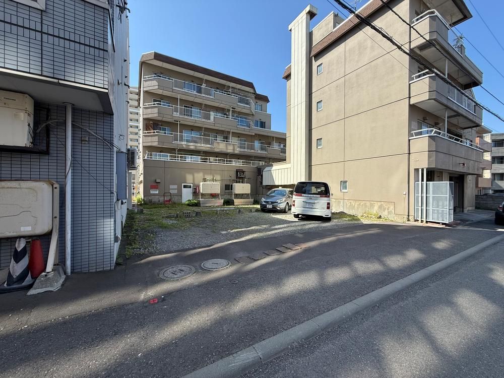 Land for Sale in Shiroishi-ku, Sapporo - 141m2 - Thumbnail 2