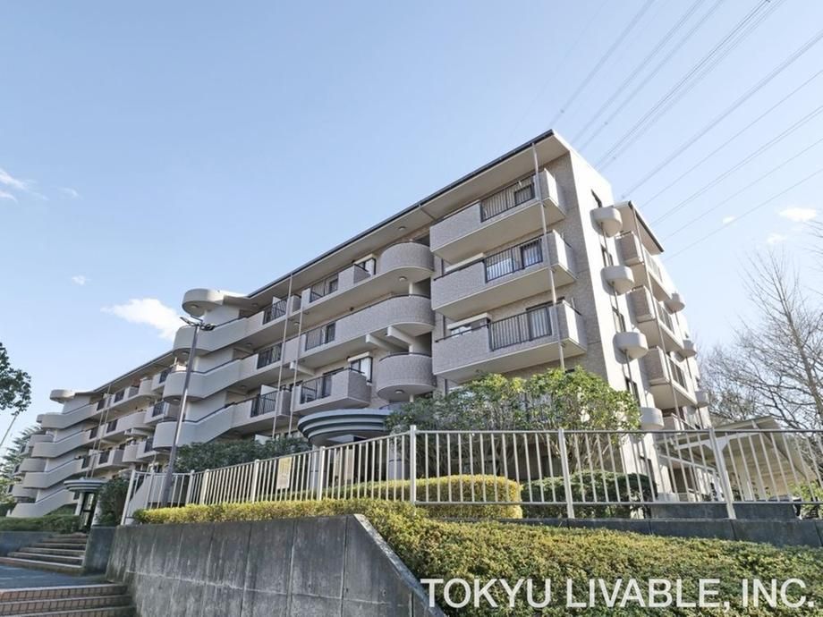 Renovated 3LDK Apartment in Kawasaki, Kanagawa - Thumbnail 2
