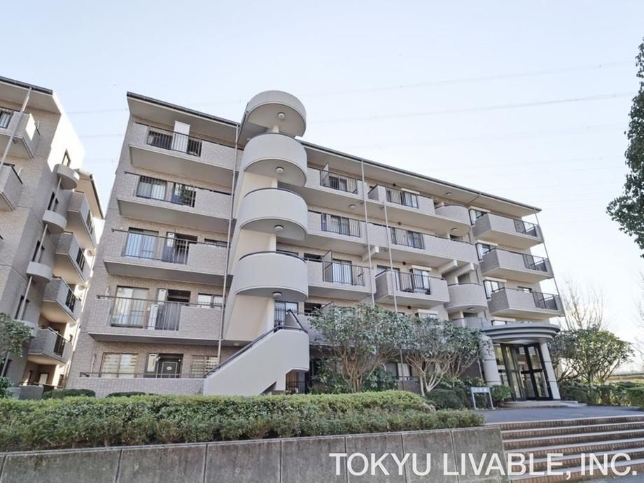 Renovated 3LDK Apartment in Kawasaki, Kanagawa - Thumbnail 3