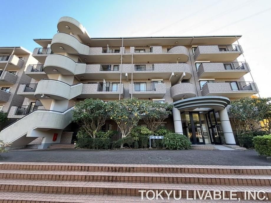Renovated 3LDK Apartment in Kawasaki, Kanagawa - Thumbnail 4