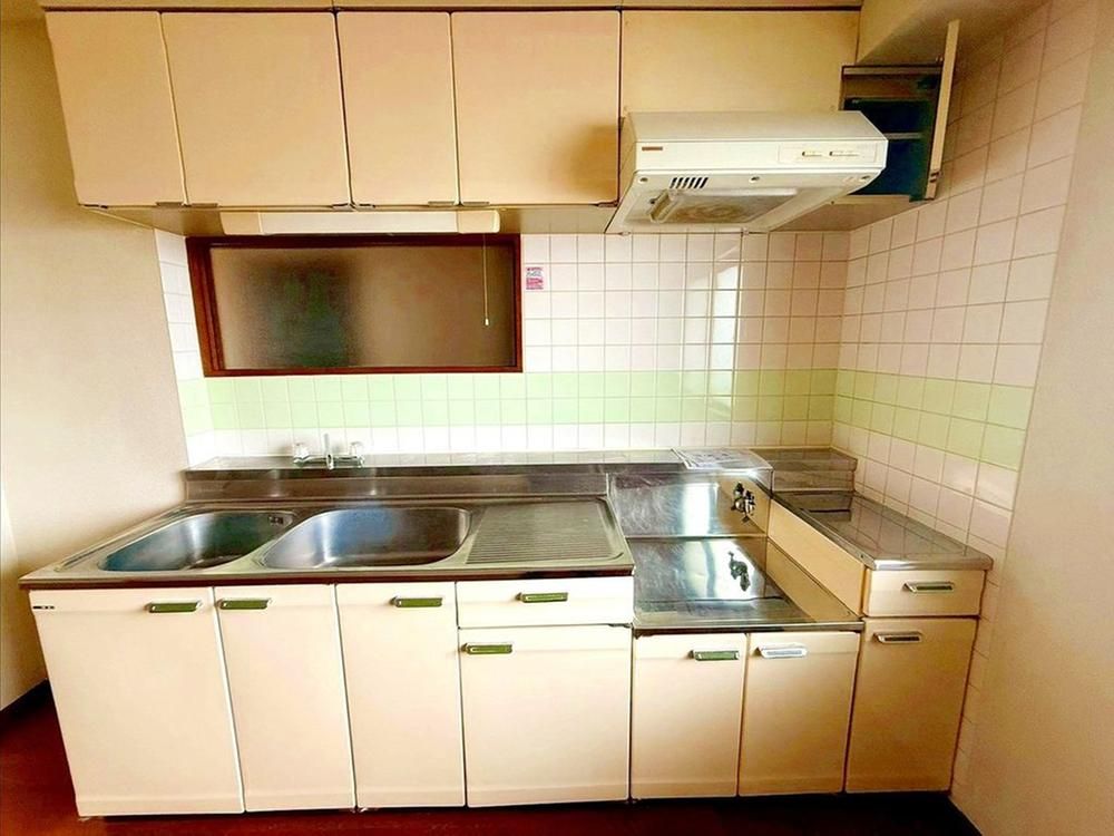 2LDK Condominium for Sale in Yamato City, Kanagawa - 52.82m2 - Thumbnail 4