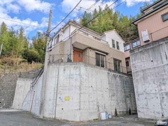 Renovated 3LDK House Near Hachioji-Minamino Station, Tokyo - Thumbnail 2