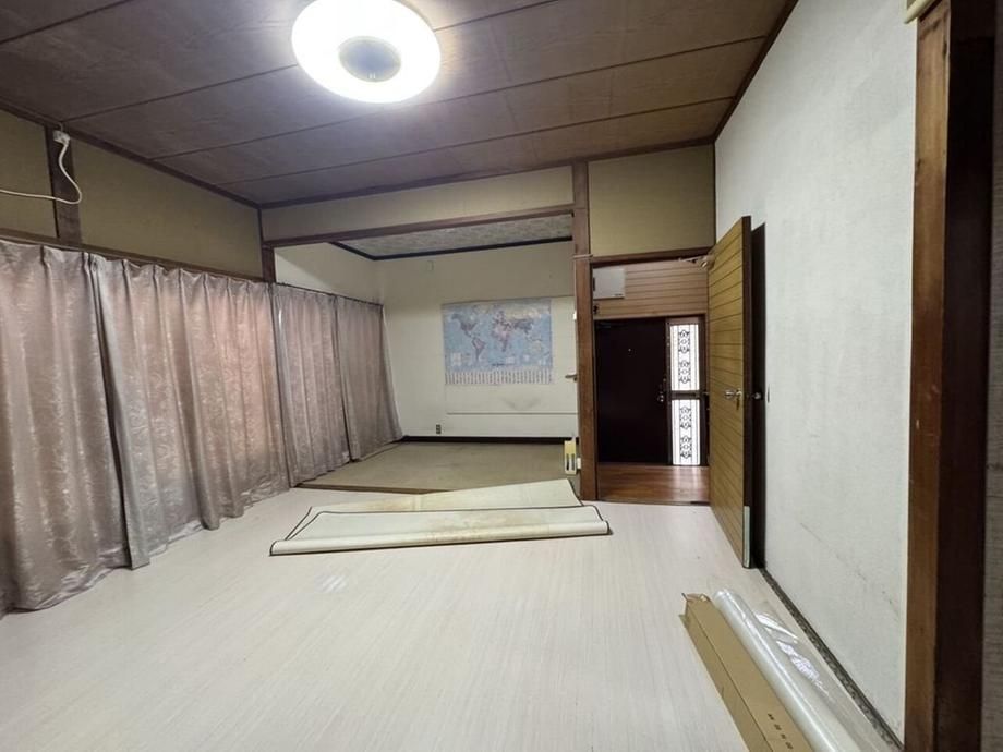 Resale 2LDK House in Onomichi, Hiroshima with Large Land - Thumbnail 4