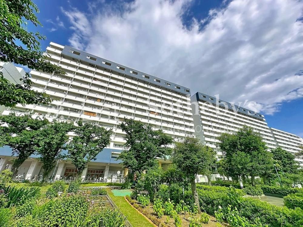 2DK Apartment for Sale in Kawasaki, Kanagawa - 67.81 sqm - Thumbnail 2