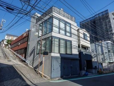 Designer House in Shibuya, Tokyo - 1LDK, 114 sqm, RC Build - Thumbnail 2