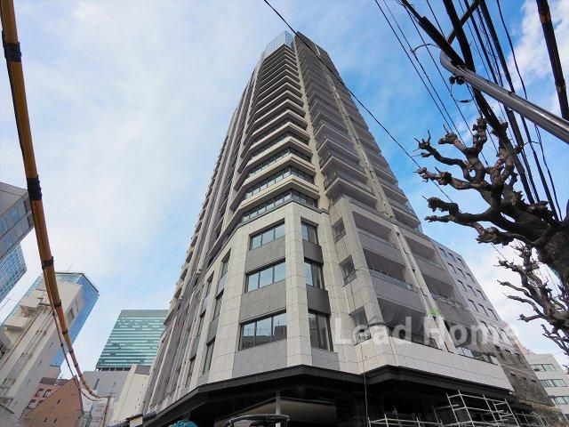 2LDK Apartment for Sale in Shibuya, Tokyo - 70.39m² - Thumbnail 4