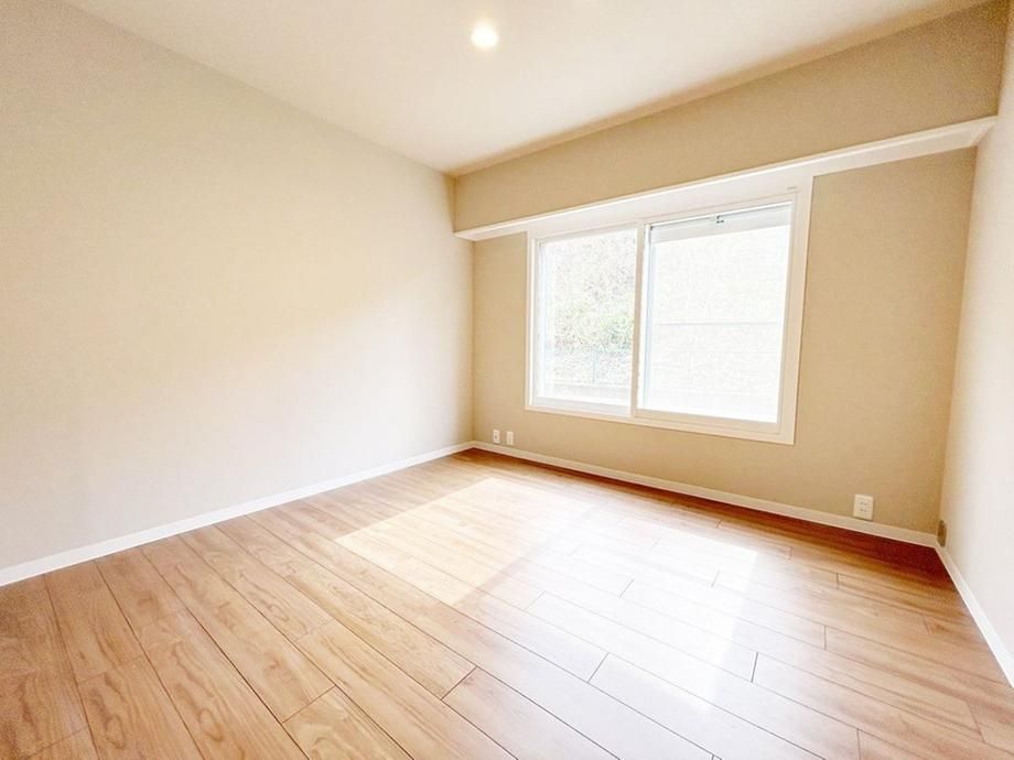 4LDK Apartment for Sale in Chuo-ku, Sapporo with Private Garden - Thumbnail 3