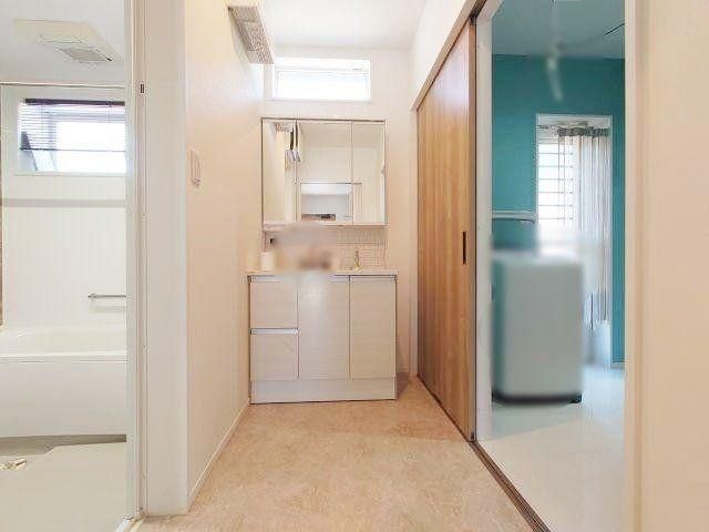 5LDK House on 111 Tsubo Lot in Tosa City, Kochi - Thumbnail 4