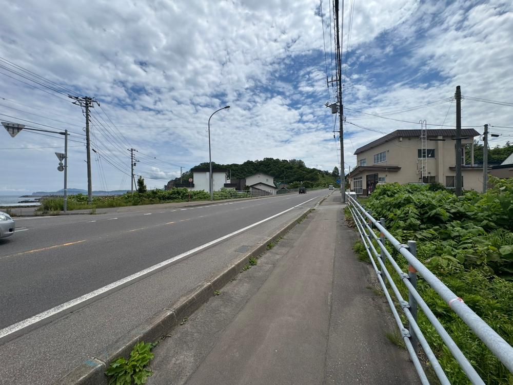 368 sqm Building Plot for Sale in Yoichi, Hokkaido with Ocean Views - Thumbnail 3