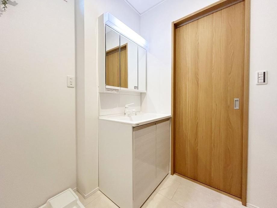 3LDK New Build House in Minami-ku, Saitama City - Thumbnail 2