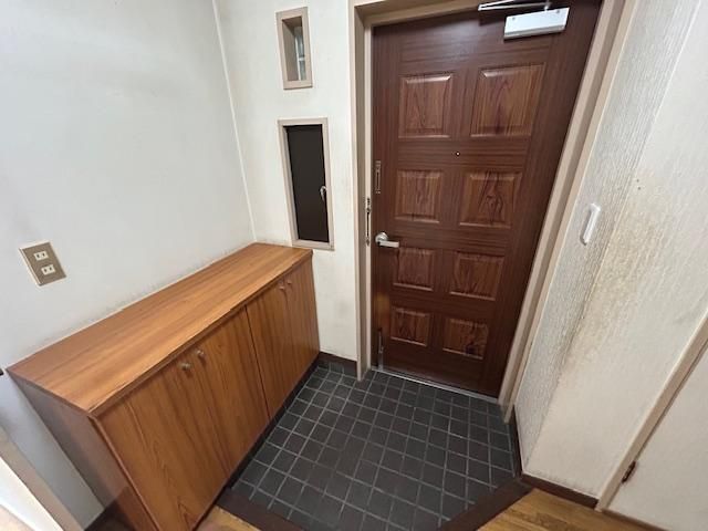 Sunlife Izumigaoka 4DK Apartment in Moji, Kitakyushu - Thumbnail 3