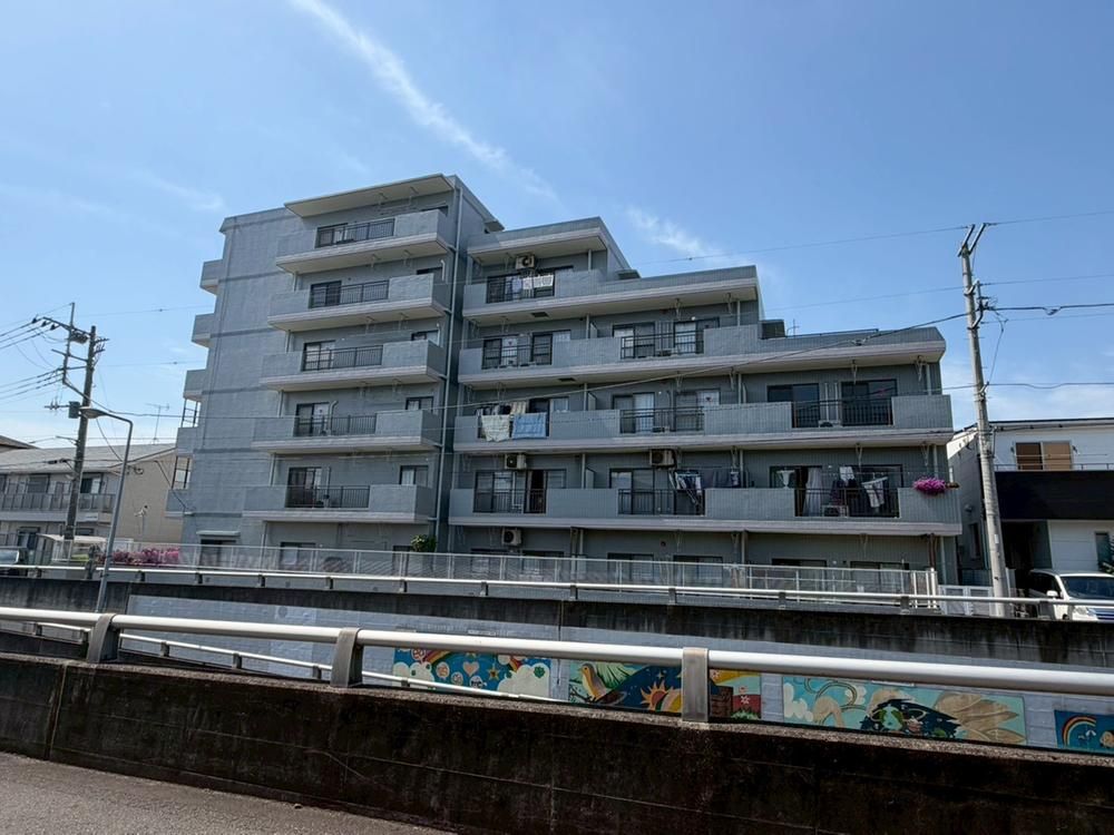3LDK Apartment for Sale in Ageo, Saitama - 69.54m² - Thumbnail 4