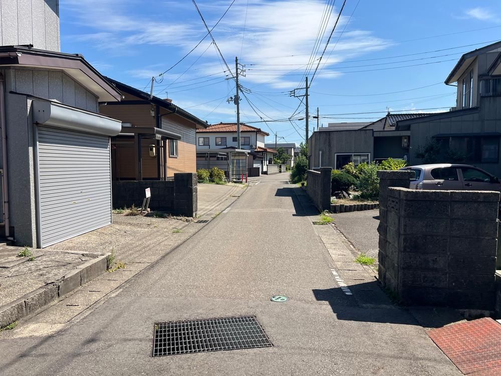 Land for Sale in Joetsu City, Niigata - 182.81 sqm - Thumbnail 3