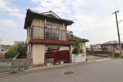 4LDK Used House for Sale in Beppu, Oita - 144m2 — House, Beppu, Oita